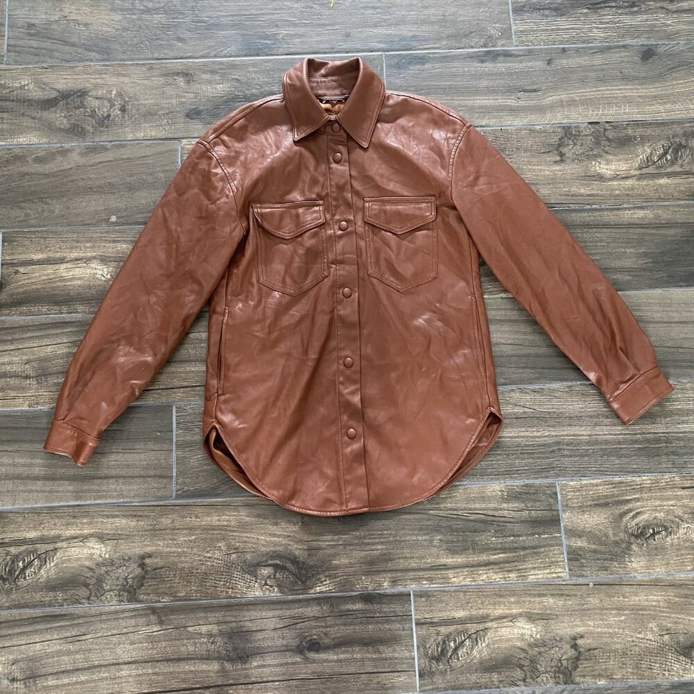 abercrombie fitch Vegan Leather Button Front Collar Size Small (188)